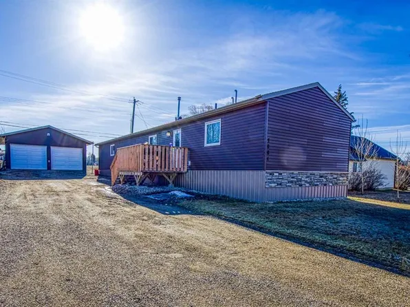 1004 W 6th Ave, Beaverlodge, AB T0H 0C0