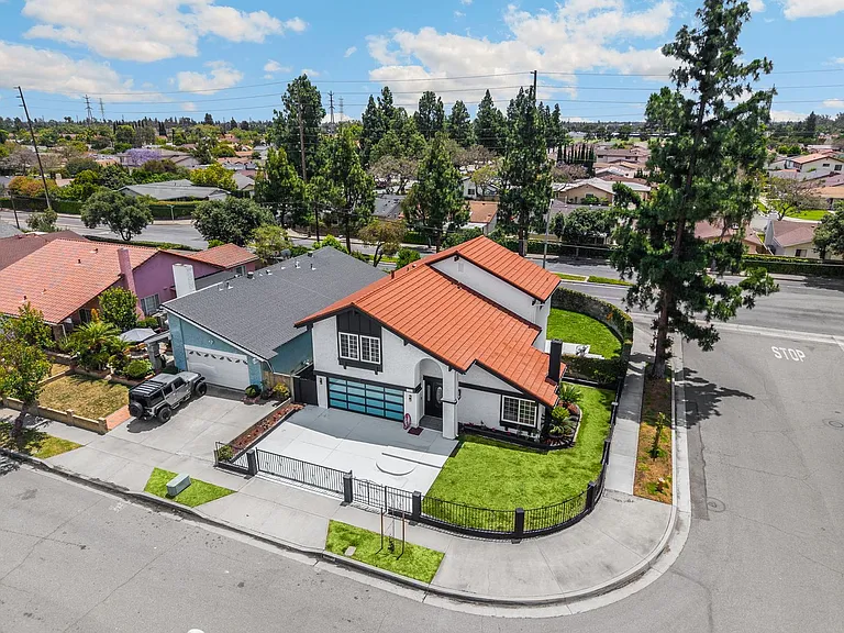 11502 Bingham St — Photo 59