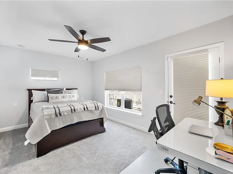 12203 Ashbury Ave — Photo 14