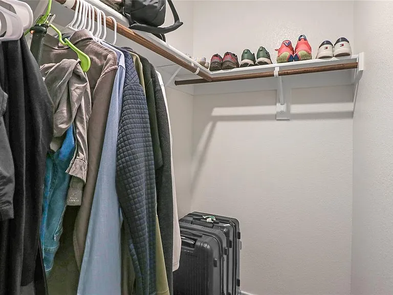 2907 Hadley Dr — Photo 22