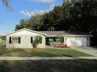 911 Knight St, Seffner, FL 33584