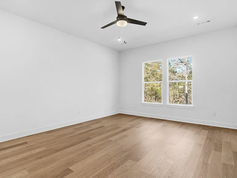 1823 E Fiji St — Photo 16