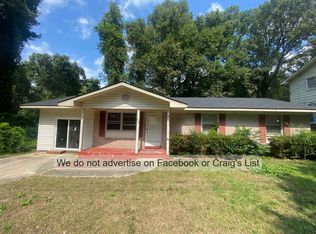 222 Lansdowne Rd, Fayetteville, NC 28314