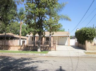 14237 Dyer St, Sylmar, CA 91342