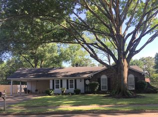 7071 Dawnhill Rd, Memphis, TN 38135