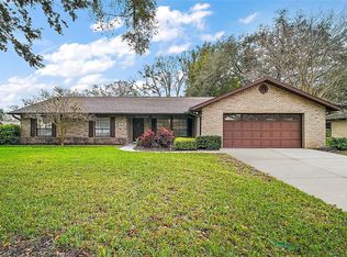 10122 Canterbury Dr, Leesburg, FL 34788
