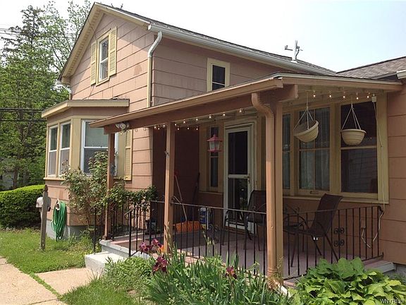 2nd image of 57 Evans St