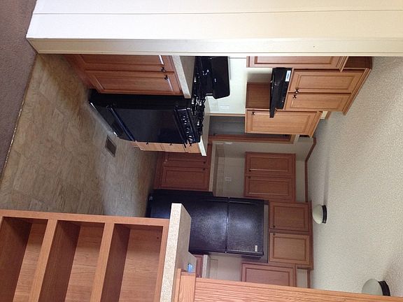 4th image of 3311 Diana Ave