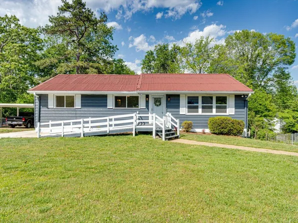 3825 Pin Oak Ter, Chattanooga, TN 37411