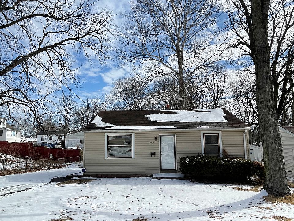 1st image of 2808 Osgood Ave