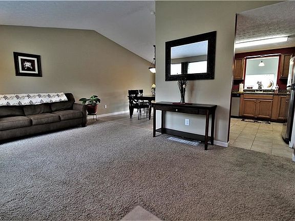 4th image of 5389 S Celeste View Dr