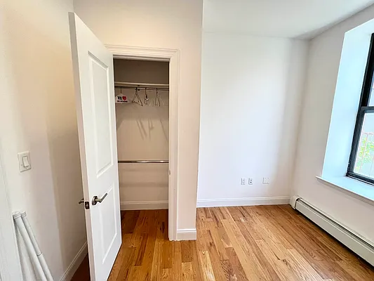 Rented by EastMount Realty LLC | media 11