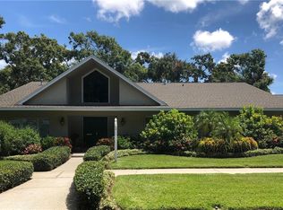 1111 Jungle Ave N, Saint Petersburg, FL 33710