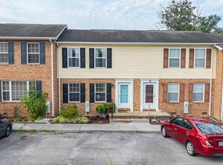 1005 Locust St, Stephens City, VA