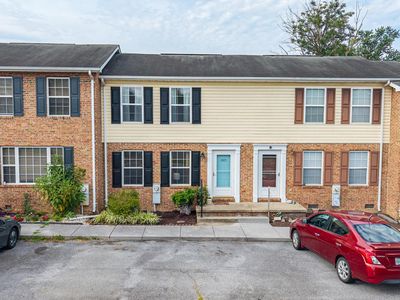 1005 Locust St, Stephens City, VA, 22655