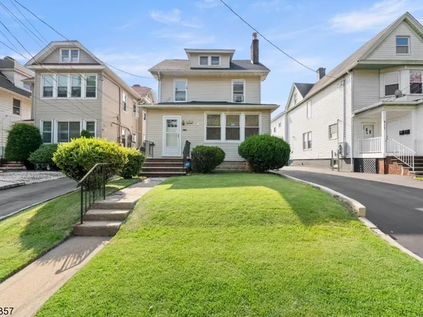 819 Madison Ave, Elizabeth City, NJ 07201