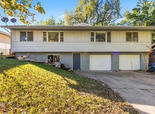 2704/2706 Ashby Ave, Des Moines, IA 50310