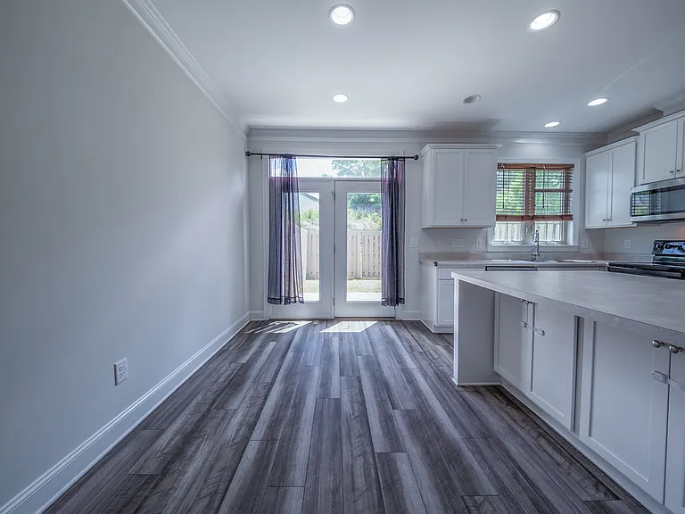3836 Thistleberry Rd — Photo 24