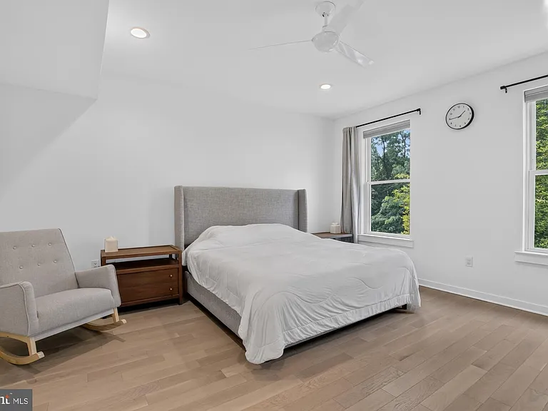 7354 Ridge Ave #27 — Photo 20