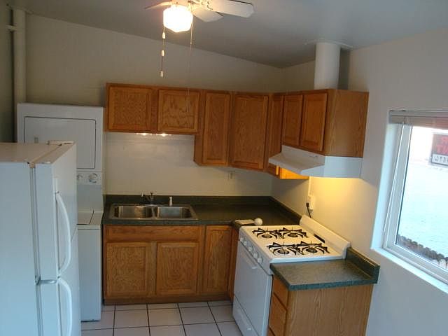 2nd image of 3538 E Monte Vista Dr