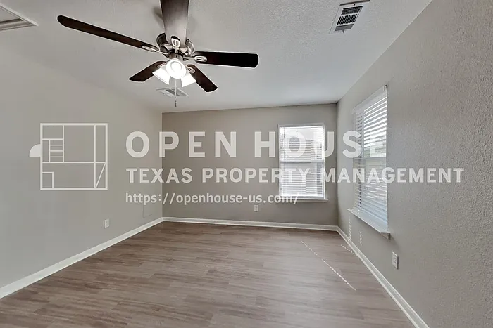 6423 Lily Hollow Ct — Photo 17