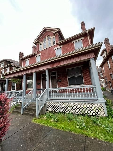 1st image of 997 E Livingston Ave