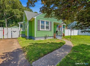 84 Barnes Ave, New Haven, CT 06513