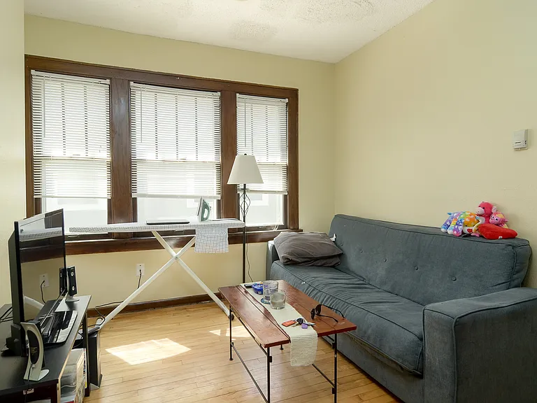 2306 Glenwood Ave — Photo 13