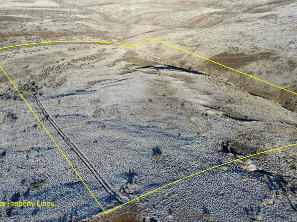 Nka Roza Hill Dr, Yakima, WA 98901