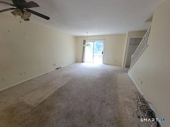4th image of 28 Commodore Commons #28
