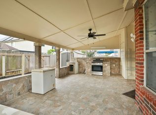 20907 Divellec Ln, Spring, TX 77388