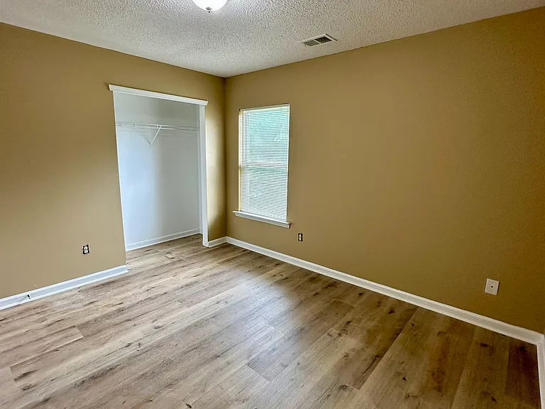 15313 Superior St — Photo 28