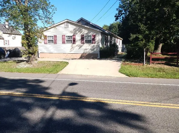 2608 Sansbury Rd, Upper Marlboro, MD 20774