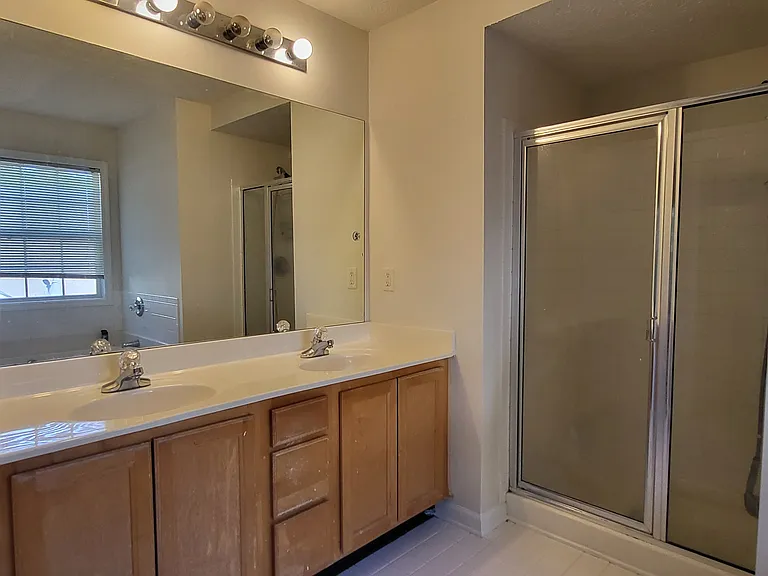 613 Mattie Farm Pl — Photo 11