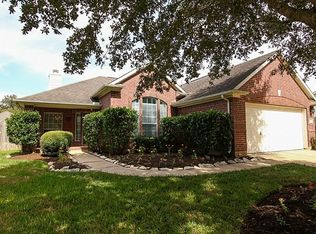 10411 Five Oaks Ct, Missouri City, TX 77459