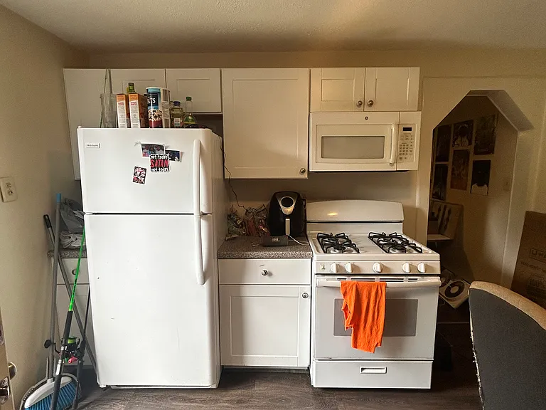 1707 Edwards Way #1 — Photo 5