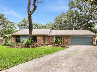 522 N Goldenrod Ln, Neptune Beach, FL 32266