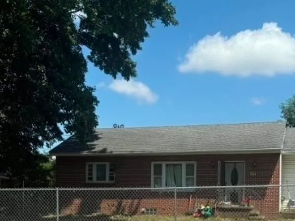 121 E Ralston Ave, Akron, OH 44301