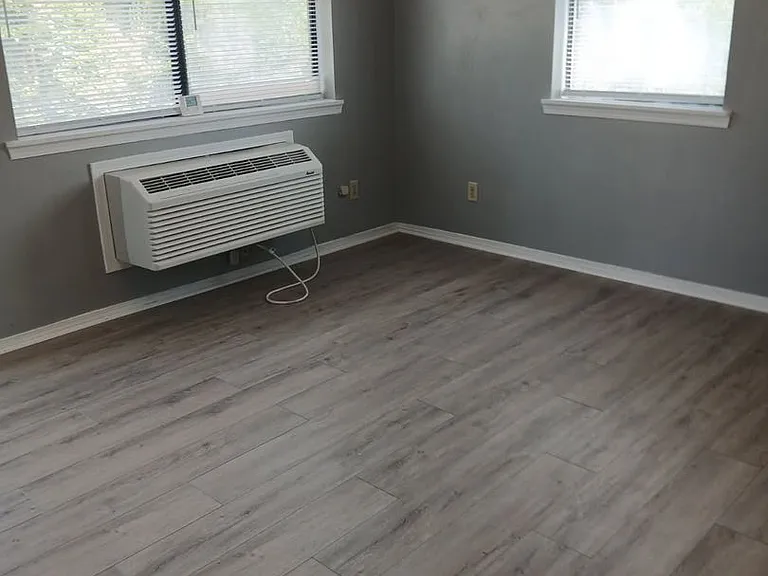 150 Songbird Dr — Photo 1