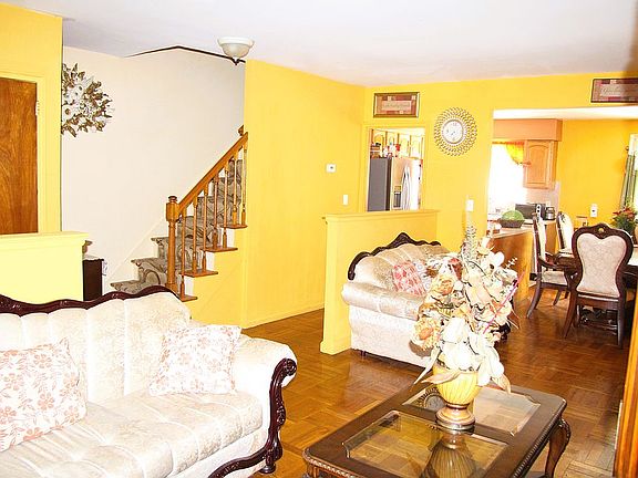 5th image of 1048 E 219th St