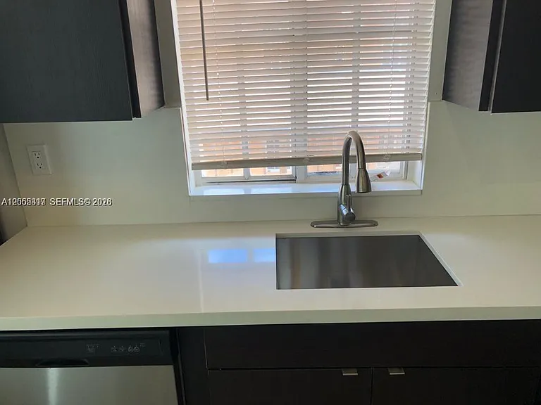 6195 NW 186th St #403 — Photo 5