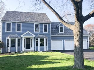 263 Concord Sq, Gurnee, IL 60031