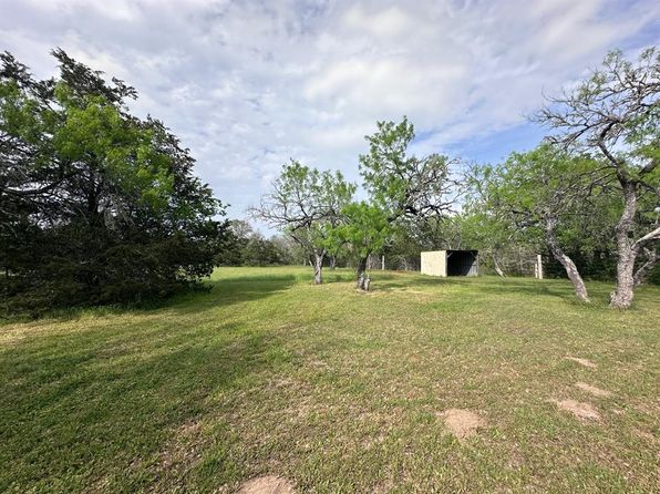 721 Fm 20 UNIT A, Cedar Creek, TX 78612