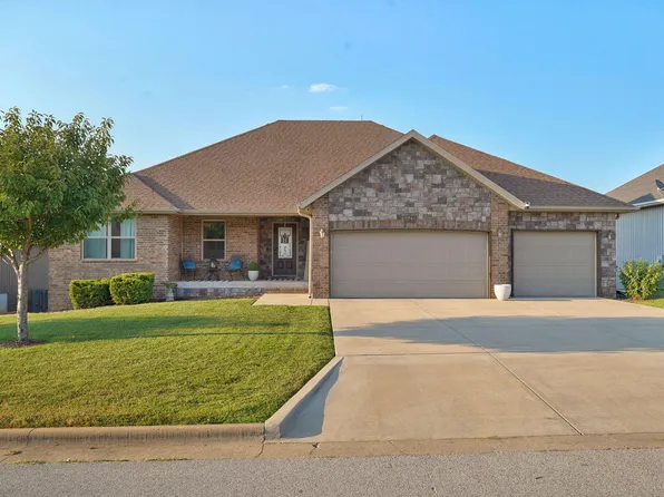2741 W Fishhook Avenue, Ozark, MO 65721
