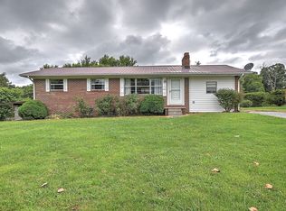 945 Bishop Loop, Greeneville, TN 37743