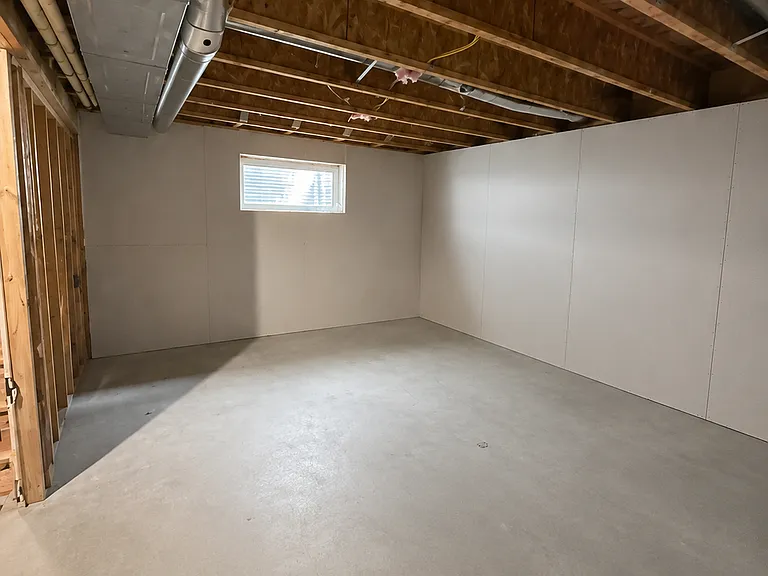 6411 18th Ave SW — Photo 33