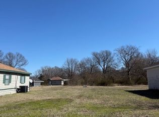 1620 Fitzhugh Ave, Paris, TX 75460