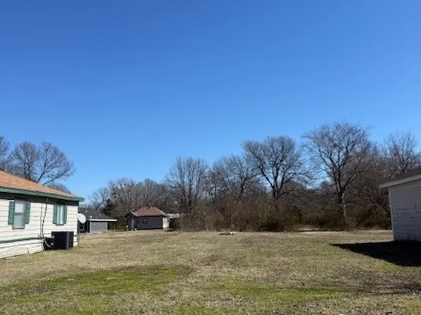 1620 Fitzhugh Ave, Paris, TX 75460
