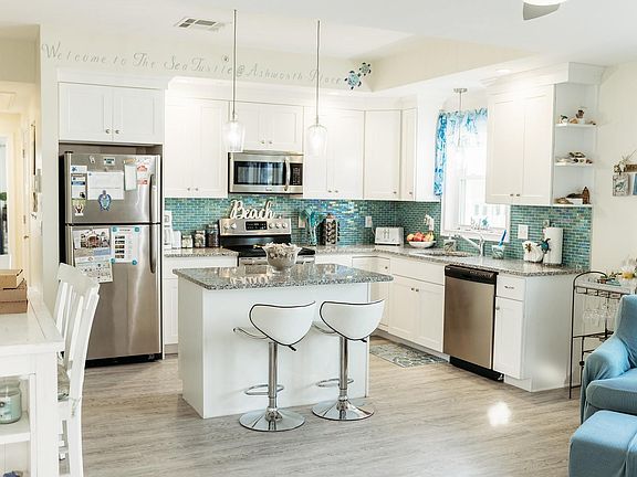 Fully stocked kitchen