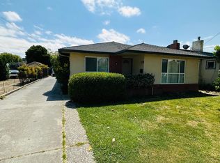 1079 West St, Hollister, CA